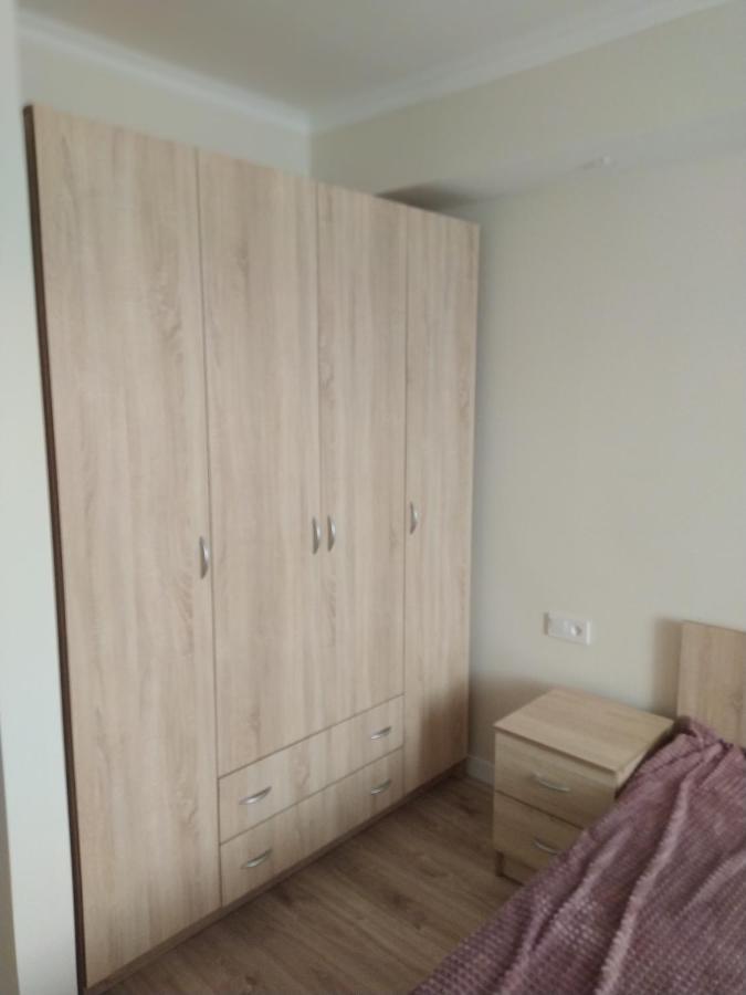 Apartment In Yerevan City Center, Pushkin Bagian luar foto